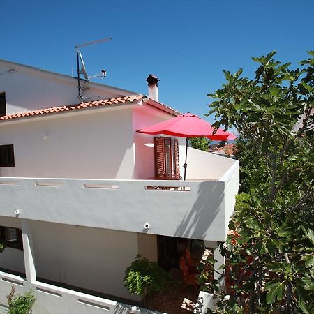 Apartments Reljic With Terrace Baska  Exterior photo